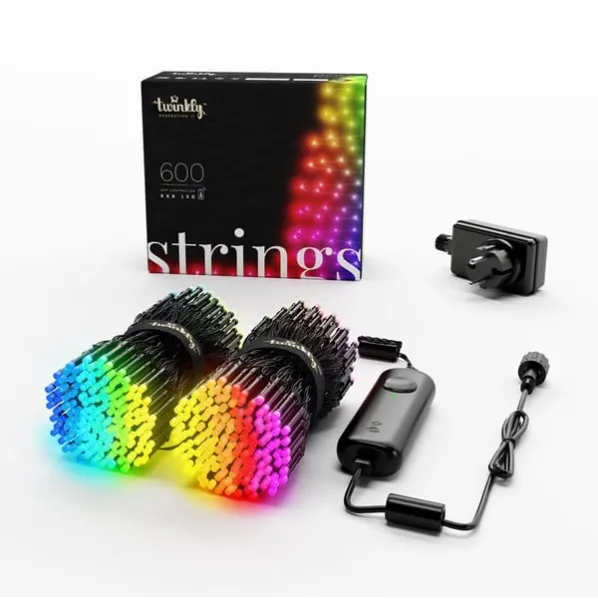 Twinkly Strings - 600 LED RGB controllati da app. 48 metri. Filo nero.